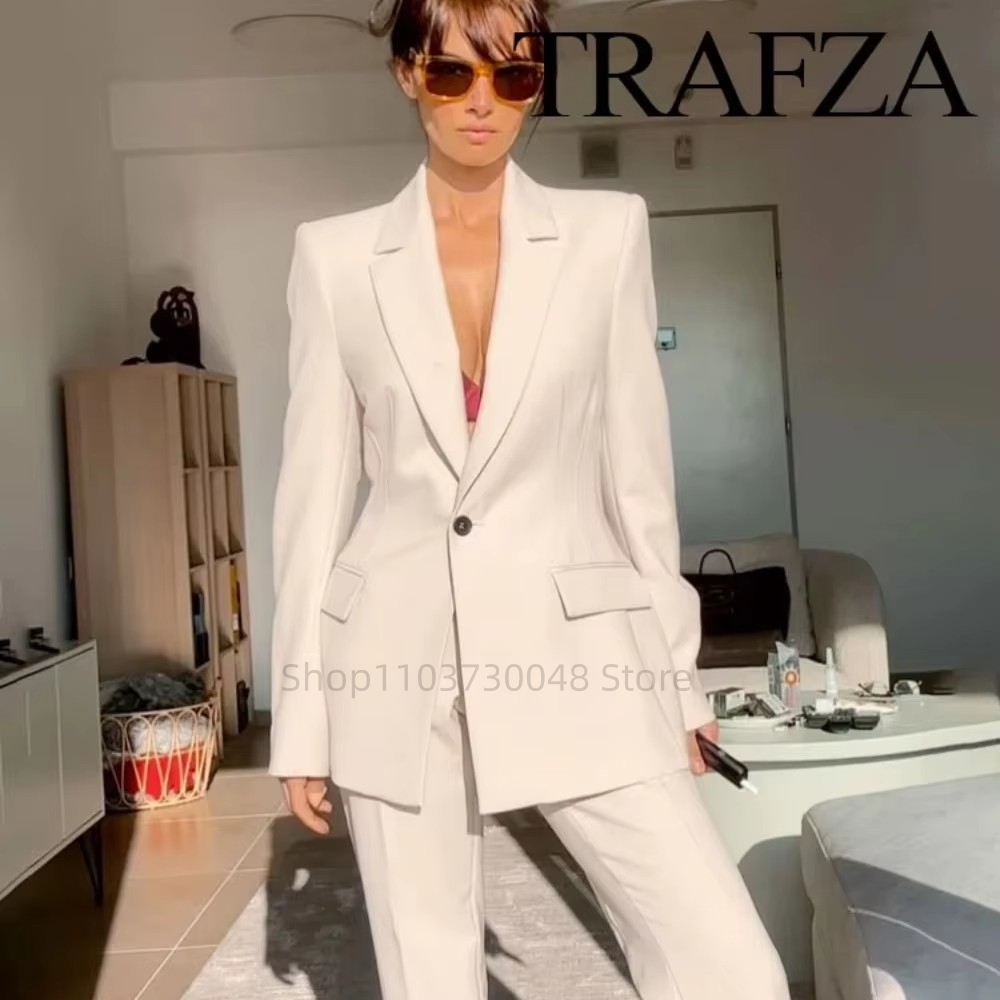 Formal Women'S Wear - بدلة رسمية أنيقة للسيدات في المكتب،