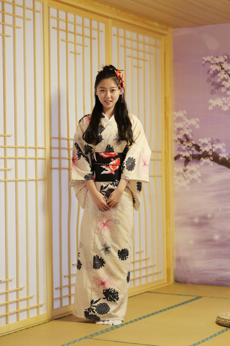 Formal Wear Japan Women - المرأة اليابان نمط كيمونو تقليدي تقليد