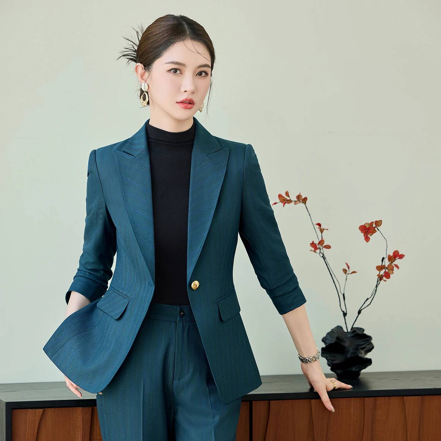 الخريف الشتاء الدعاوى التجارية - مراجعة Formal Winter Wear Women Jacket وسعره