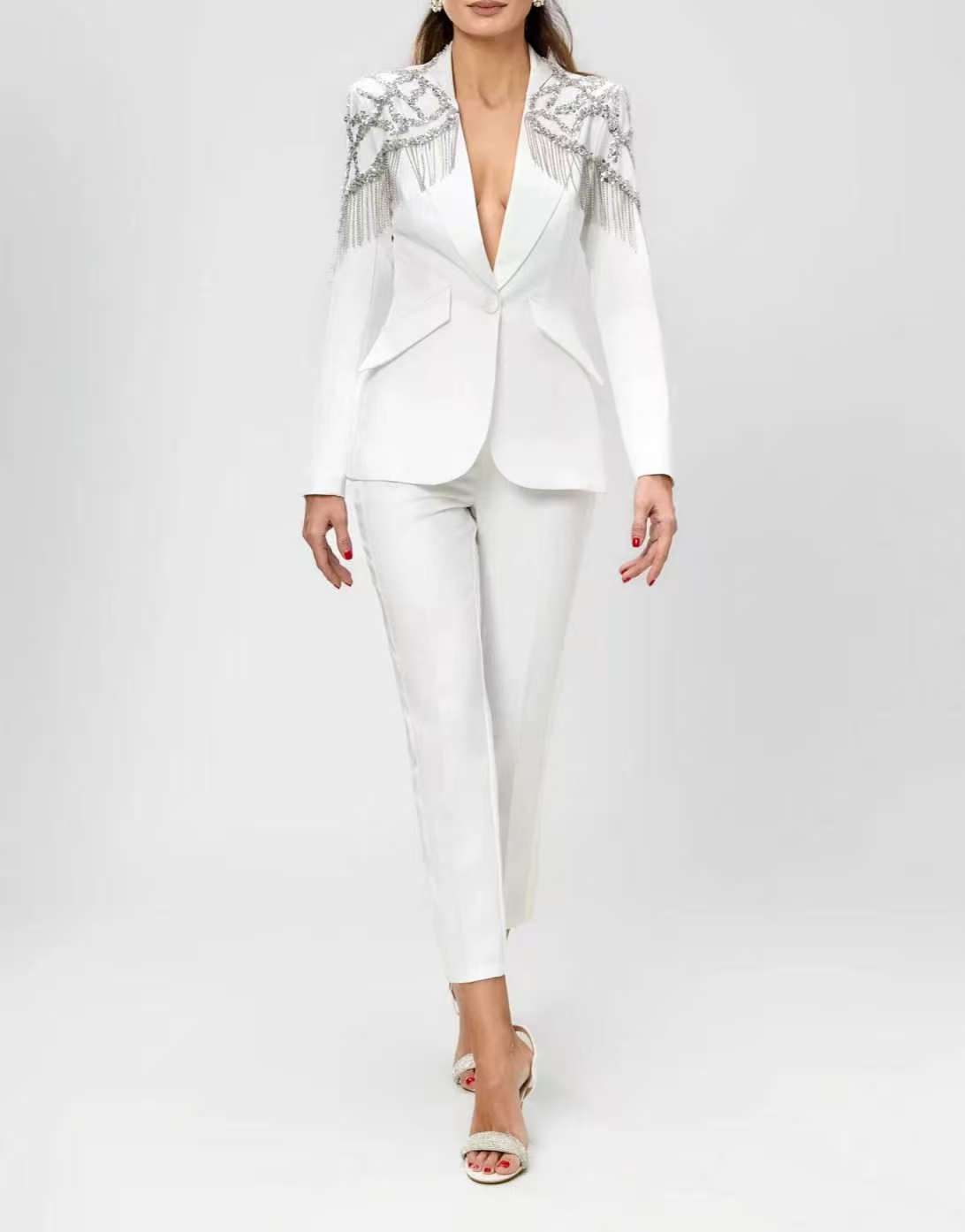 طقم بدلة نسائية مزين بالكريستا - مراجعة Women'S Formal Wear Tuxedo وسعره