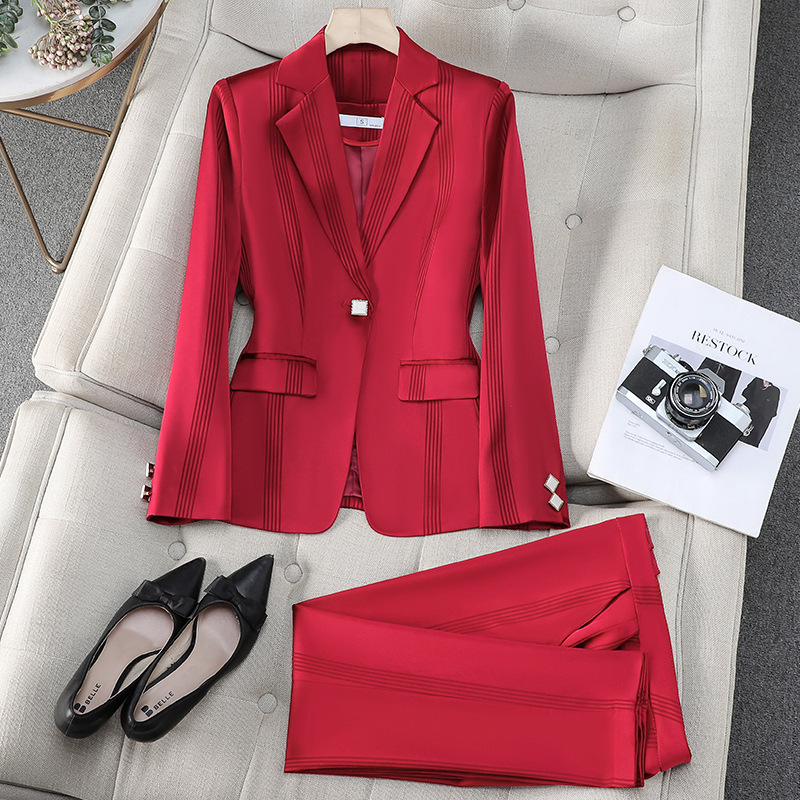 بدلة نسائية أنيقة من قطعتين لل - مراجعة Formal Winter Wear Women Jacket وسعره