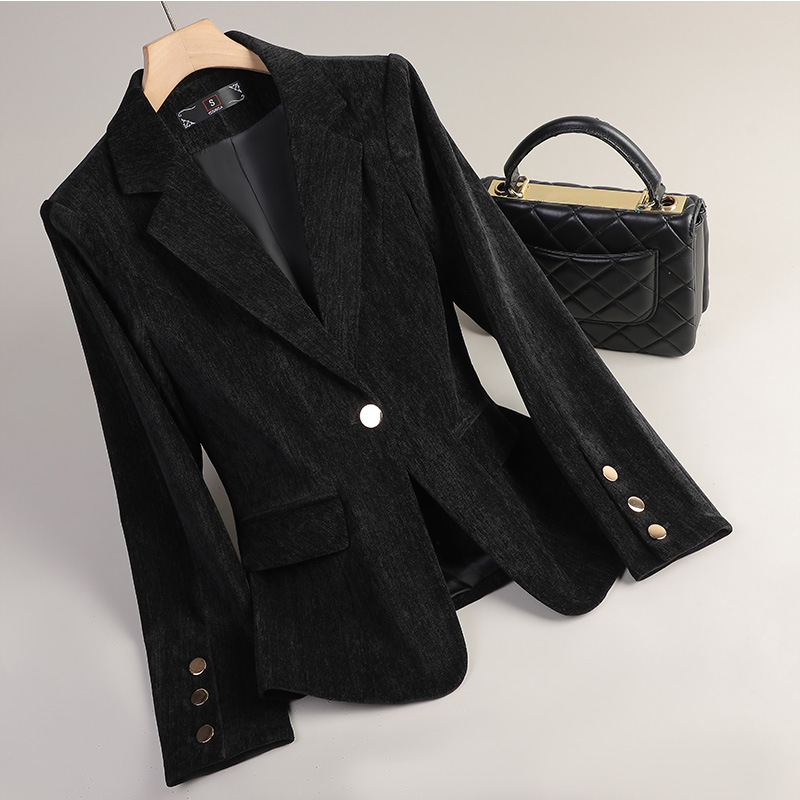 سترة نسائية مخملية باللون الذه - مراجعة Formal Winter Wear Women Jacket وسعره